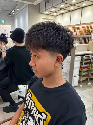 ショート メンズ 渡 汐音のヘアスタイル