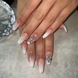 ネイル One Na1l ゆい☺︎のネイルデザイン