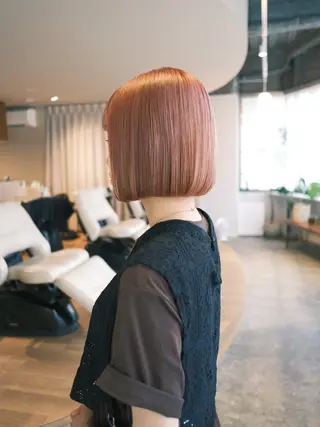 ミディアム イトウ ミサキのヘアスタイル
