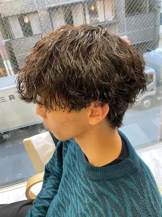 パーマ メンズ 🌴パーマオタク🌴 長谷川　諒佑🌈のヘアスタイル