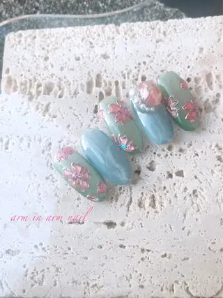 ネイル arm in arm ︎✿Yamamotoのマツエク・マツパデザイン