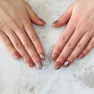 ネイル Feliz所属・Feliz 楽しいネイルサロンのネイルデザイン