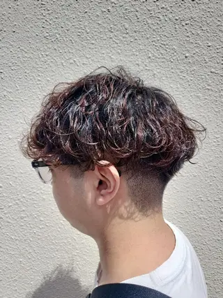 ショート メンズ 社内カット講師・店長 菅原賢一のヘアスタイル