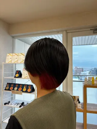 ショート 推し活/韓国/ブリー チカラーminamiのヘアスタイル