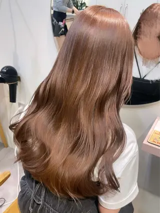 ロング カラー 若月 あやかのヘアスタイル