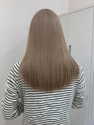 セミロング カラー ✨【公式】 juhl.横浜✨のヘアスタイル