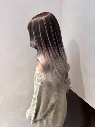 ロング カラー nehus nagaoka所属・🖤複雑履歴ブリーチ Mizuki 🖤のヘアスタイル