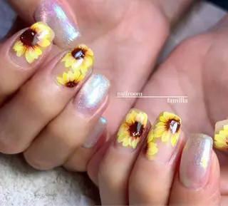 ネイル -nailroom- familiaのネイルデザイン