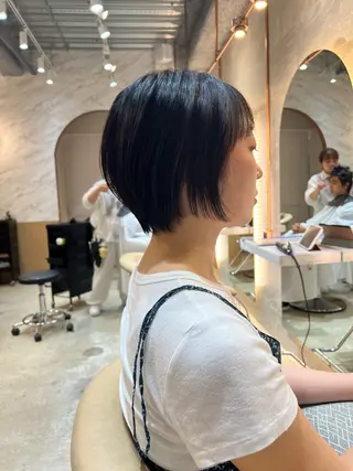 ショート カラー ボブ/巻ける縮毛矯正 /韓国レイヤーはなのヘアスタイル