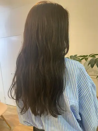 ロング CIEN所属・松下 育未のヘアスタイル