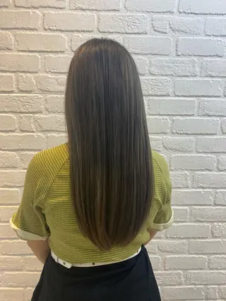 ロング カラー カラーお任せ下さい✨ 𝙼𝙰𝙽𝙰🧸のヘアスタイル