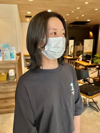 ショート カラー Oasisgarden所属・レイヤー/ブリーチ MOMOのヘアスタイル