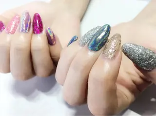 ミディアム Bijou+倉敷店 S A K Iのネイルデザイン