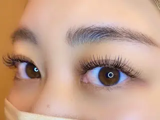 マツエク・マツパ eye lash🌼 FLEVEのマツエク・マツパデザイン
