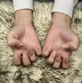 ネイル nailroom HARU.のネイルデザイン