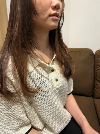 ロング 臺 佳連のヘアスタイル