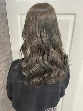 ロング rina／ベージュ ワンホン/韓国ヘアのヘアスタイル