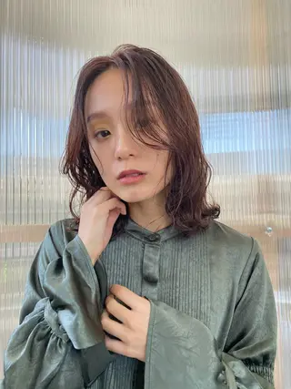 ミディアム カラー 中村 瑞希のヘアスタイル