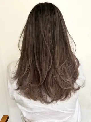 セミロング カラー ヘアアレンジ TOA/天神 カラーモデル募集中のヘアスタイル