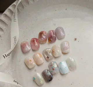 ネイル minimus._.nails(votre salon)所属・Kyu Yui(🇹🇼)のネイルデザイン