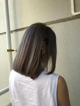 ミディアム カラー ブリーチカラー🌈 石垣翔太のヘアスタイル