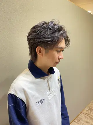 カラー メンズ 田中 魁人のヘアスタイル