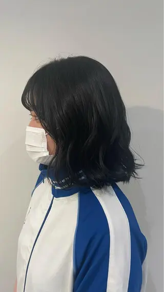 カラー 山形 紗奈のヘアスタイル