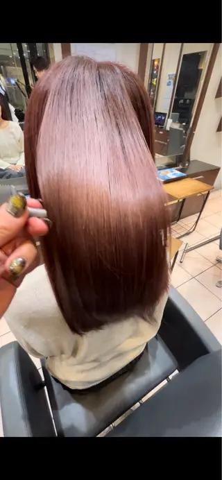 セミロング MODEK's阿倍野 HONOKAのヘアスタイル