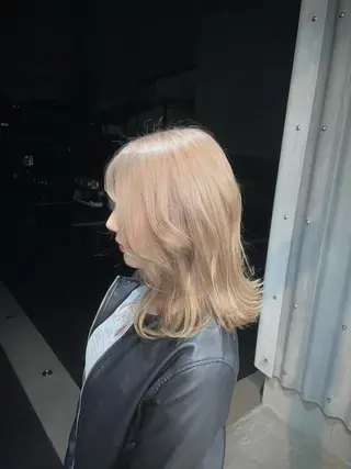 カラー ハイトーンカラー/ miyuuのヘアスタイル