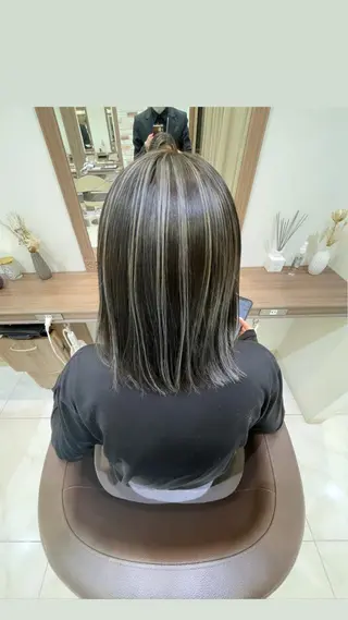 ショート カラー 菊池 遼/透明感 /韓国レイヤー/艶感のヘアスタイル