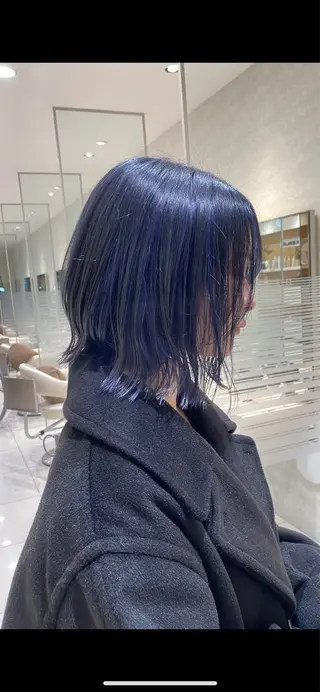 カラー 🪼ハイトーン🪼 山本唯衣のヘアスタイル