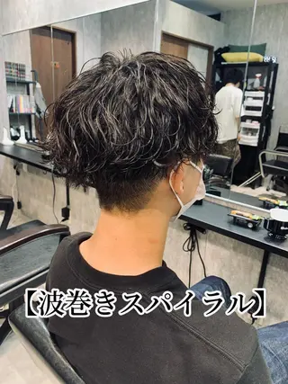 ショート パーマ メンズ AI TOKYO  横浜店所属・メンズ支持数No.1 👑リュウ👑のヘアスタイル
