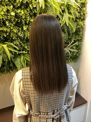 セミロング 水谷 菜央のヘアスタイル