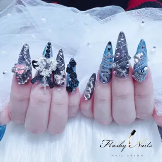 ネイル Flashy Nailsのネイルデザイン