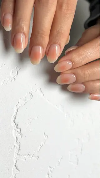 ネイル nail salon　Natural Cure所属・平井 彩香のネイルデザイン