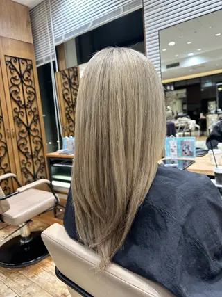 ロング カラー レイヤー/艶カラー 韓国/石戸谷海斗のヘアスタイル