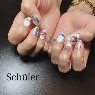 ネイル Schüler所属・野内 まきのネイルデザイン