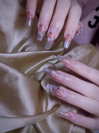 ネイル HANA 川越東口ネイルサロンのネイルデザイン