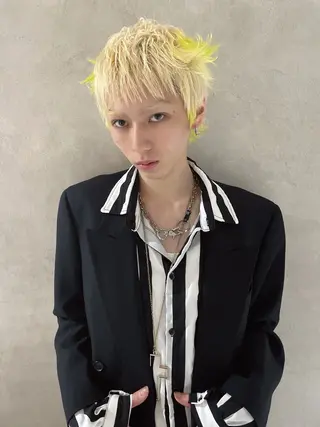 ショート カラー メンズ 進藤 叶羽のヘアスタイル