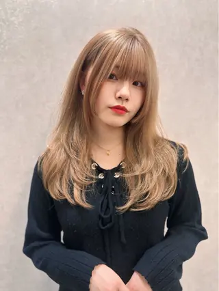 セミロング カラー ヘアアレンジ yuuto🌈 ムラ修正専門美容師のヘアスタイル