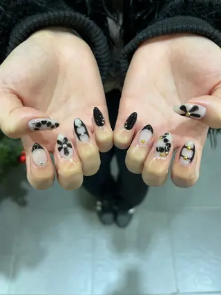 ネイル waka❤️✨ レイヤーボブ/ネイルのヘアスタイル