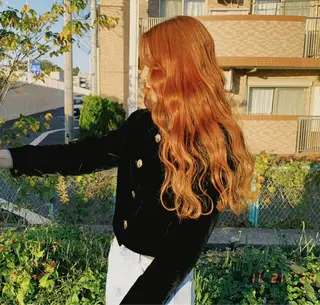 ロング カラー ヘアアレンジ 🌿美髪縮毛矯正 のプロ安川🌿のヘアスタイル