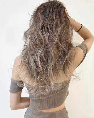 セミロング カラー ヘアアレンジ WATARU🔥／ 外国人風ハイライトのヘアスタイル