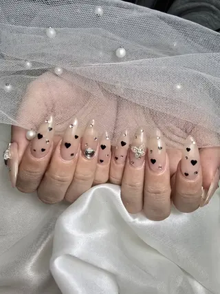 ネイル ビジュード ネイルのネイルデザイン