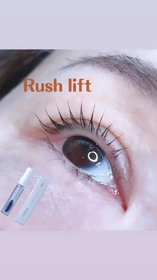 マツエク・マツパ ~LANA~ eyelash / eyebrow salon所属・~𝑳𝑨𝑵𝑨~ 𝑬𝑹𝑰のマツエク・マツパデザイン