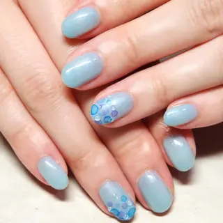 ネイル 山田 麻衣のネイルデザイン