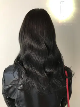 セミロング 🇰🇷カルマパーマ kaito🇰🇷のヘアスタイル