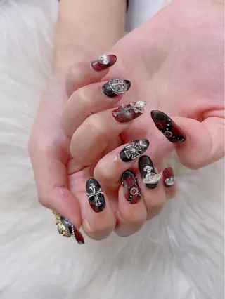 ネイル 菲菲ネイルサロン所属・FF フィフィネイルサロンのネイルデザイン