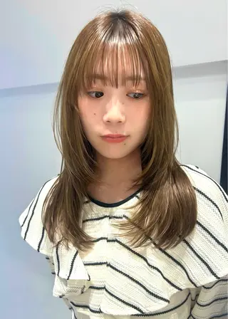 セミロング カラー パーマ レイヤー/透明感/ ブリーチなし/わかなのヘアスタイル
