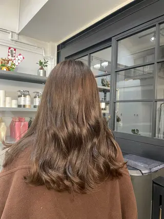 セミロング カット モデル募集/ホノカのヘアスタイル